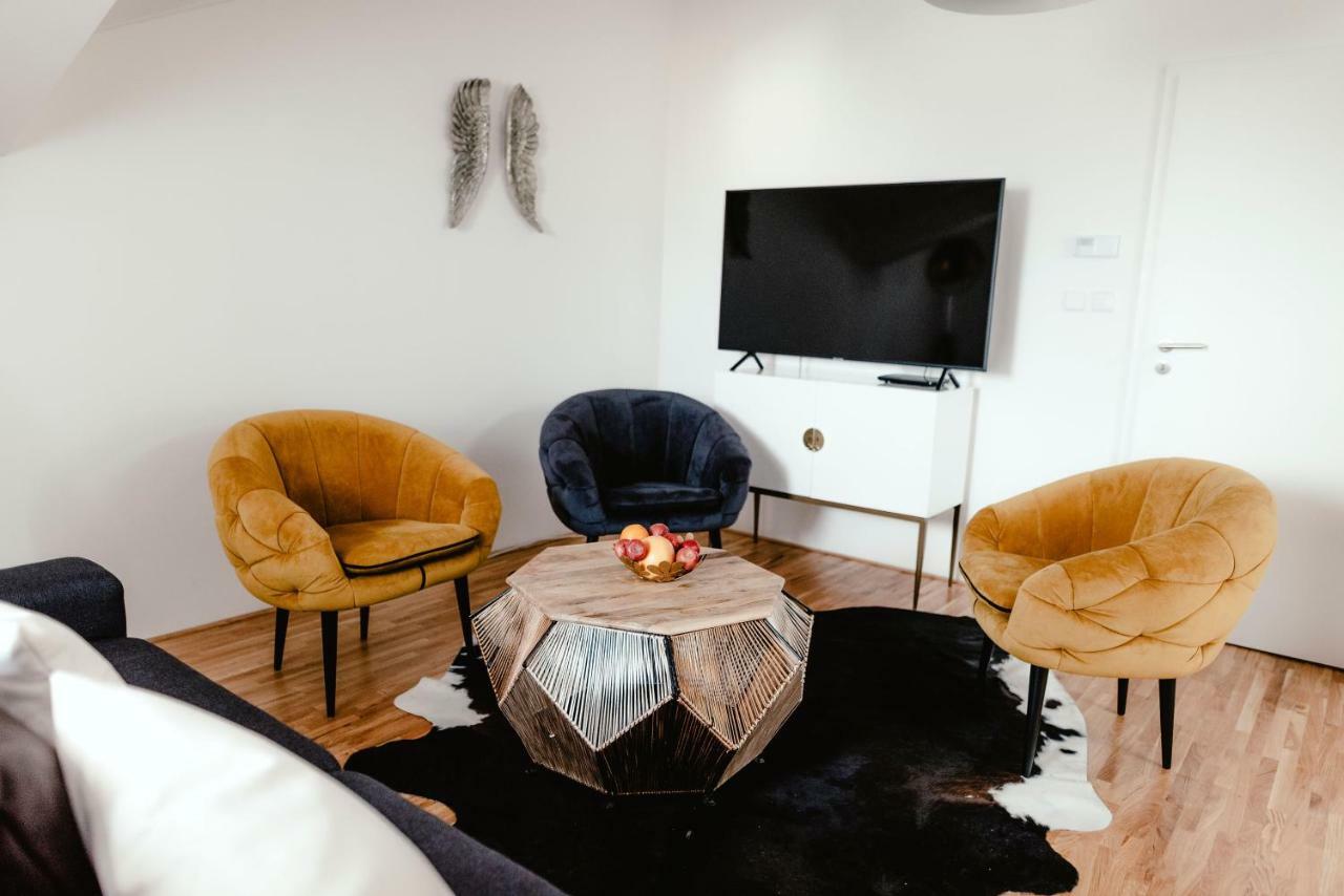 Luxury Apartments Zelny Trh ブルノ エクステリア 写真